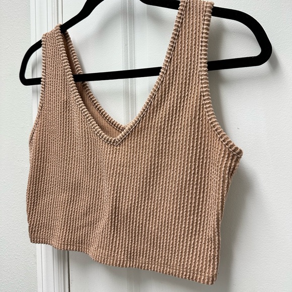 All Saints Ribbed Knit Crop Tank Top Taupe Brown V Neck Size M Minimalist Cozy - Picture 2 of 5